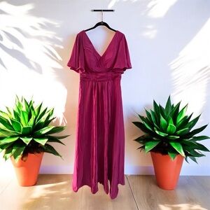Chic Fuchsia Maxi Dress